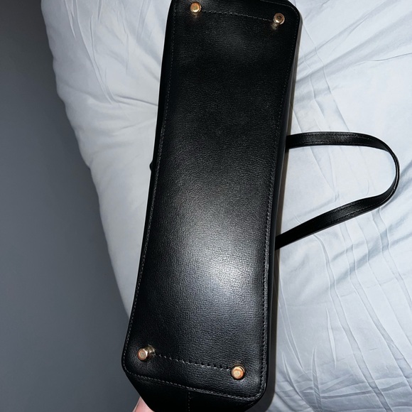 Authentic large COACH multi-pocket and zipper tote - Picture 7 of 8